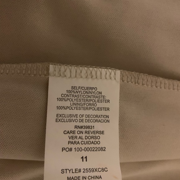 dress - Picture 4 of 4